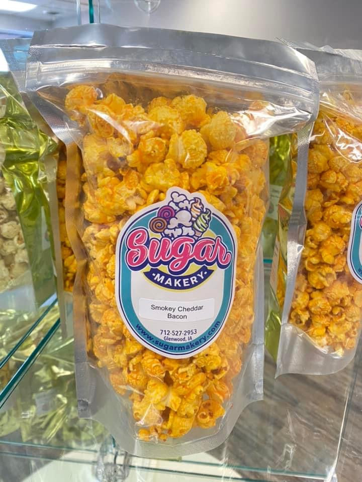Smokey Cheddar Bacon Popcorn